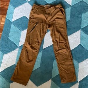 Mountain hardware Carmel hiking pants